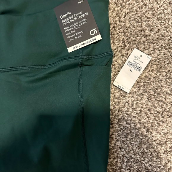NWT Gap Fit XL Full length high compression legging w/pockets Pine Green - Picture 3 of 4